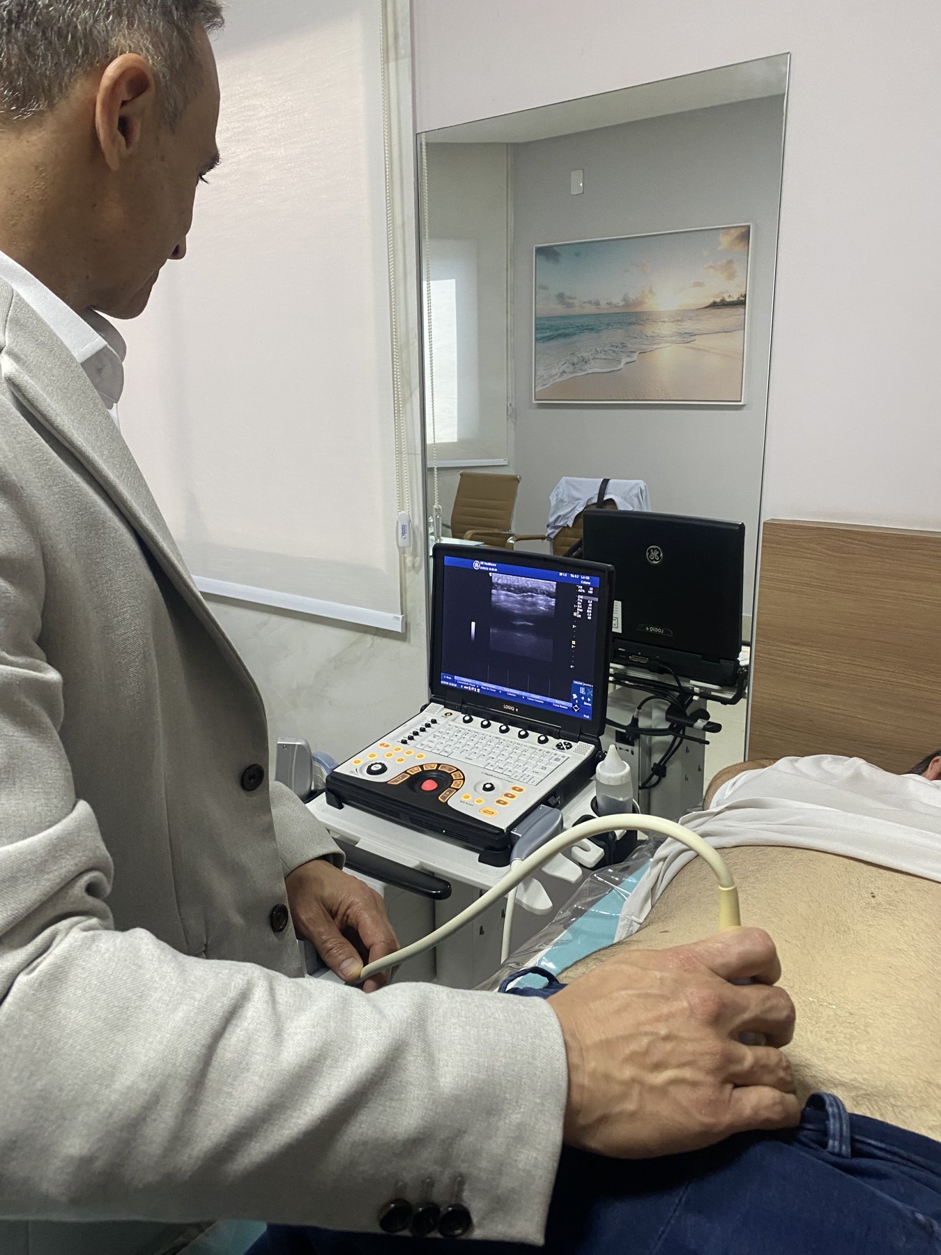 Procedimento guiado por ultrassom